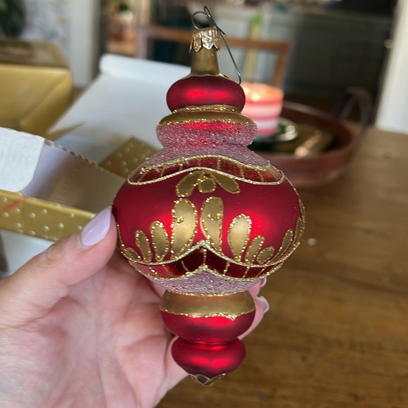 Dillard’s Trim a Tree Collection - Picture 4 of 9